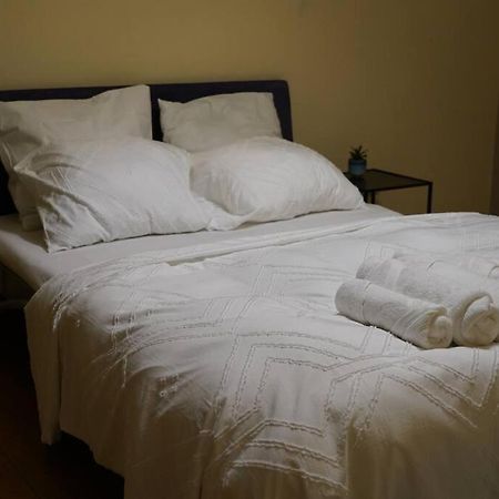Family Friendly 1 Bed Appartment Brussel Buitenkant foto