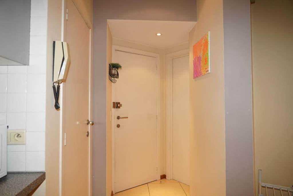 Family Friendly 1 Bed Appartment Brussel Buitenkant foto