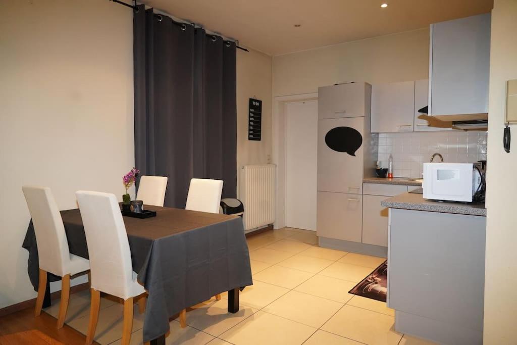 Family Friendly 1 Bed Appartment Brussel Buitenkant foto