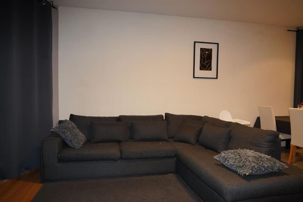 Family Friendly 1 Bed Appartment Brussel Buitenkant foto
